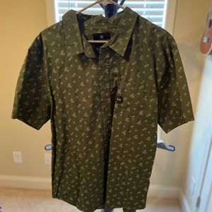 Shouthouse Green short sleeve button down 2X